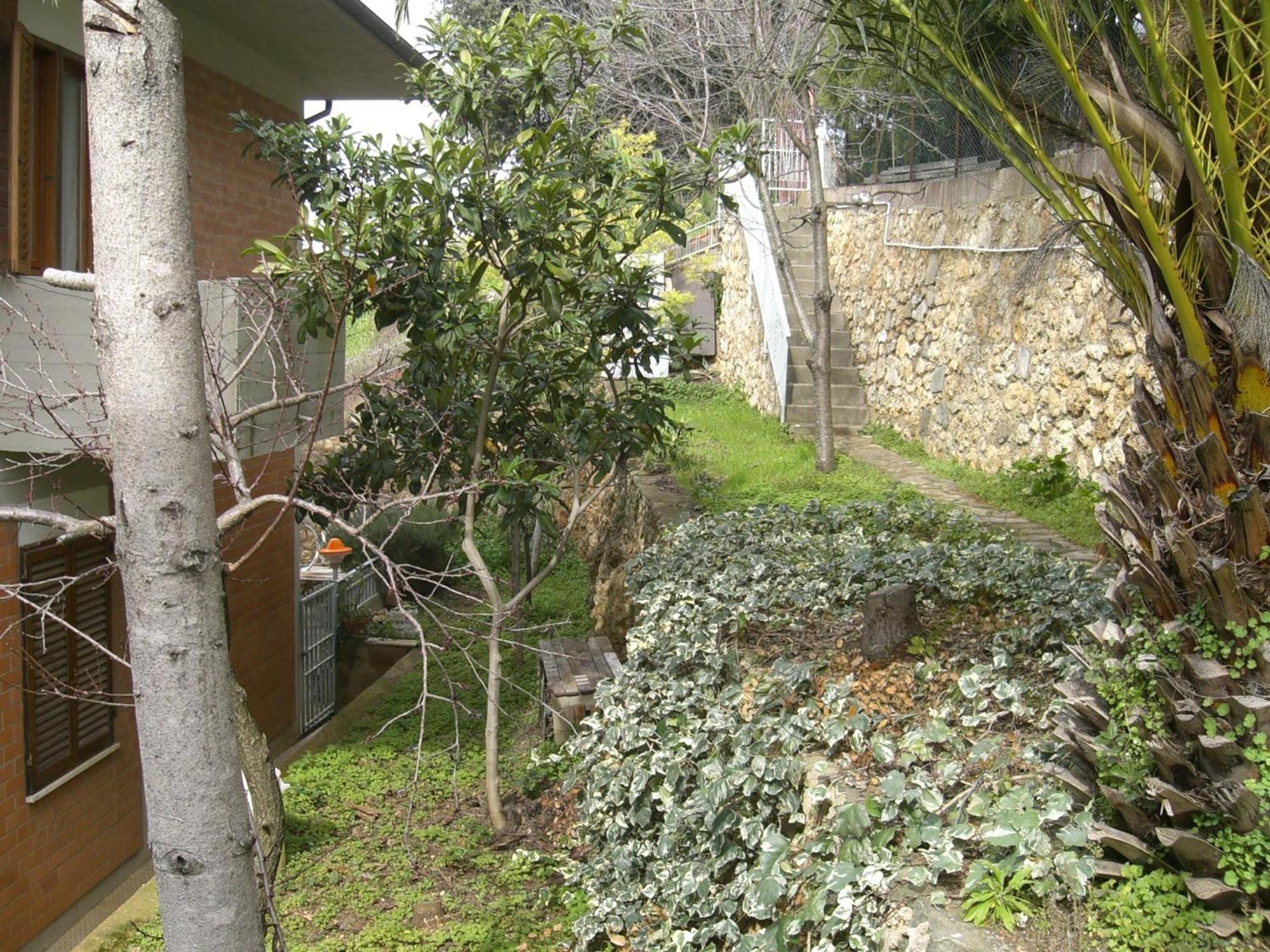 Casa Alle Coste Camere In Affitto Маса Маритима Екстериор снимка
