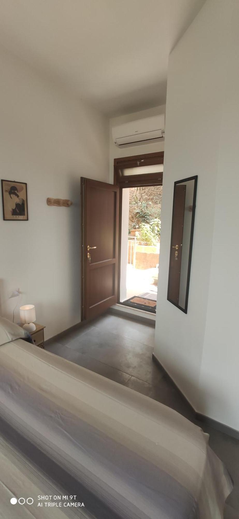 Casa Alle Coste Camere In Affitto Маса Маритима Екстериор снимка